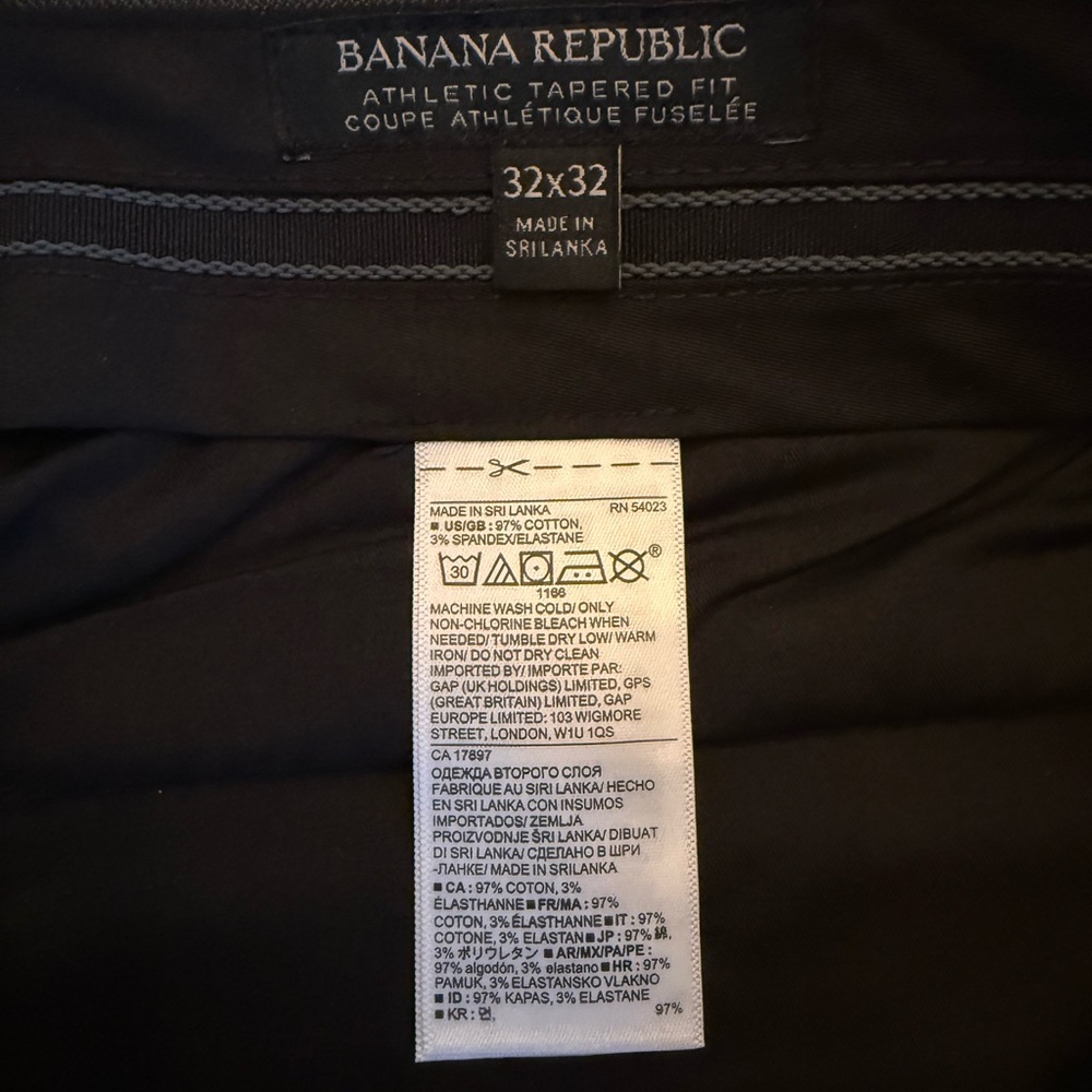 Banana Republic Athletic Tapered Fit Chino – Size 32x32 - Picture 2 of 5